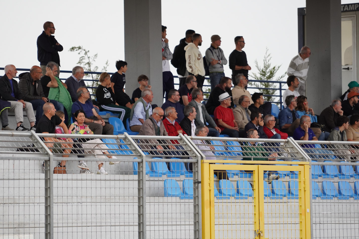 tifosi-atletico-acquaviva-02